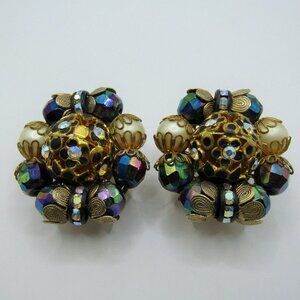 Hobe Vintage Clip on Earrings